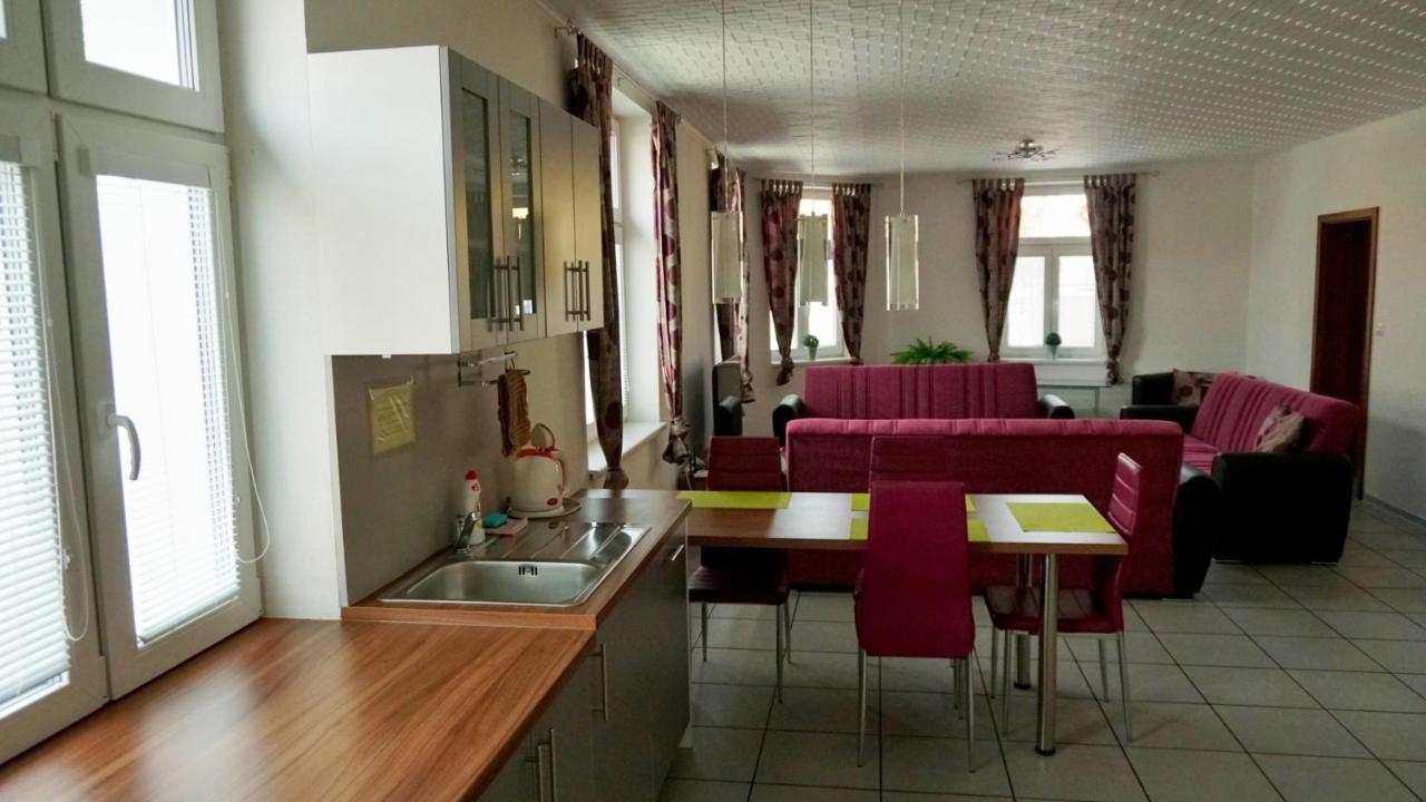 Homestay Alegria *